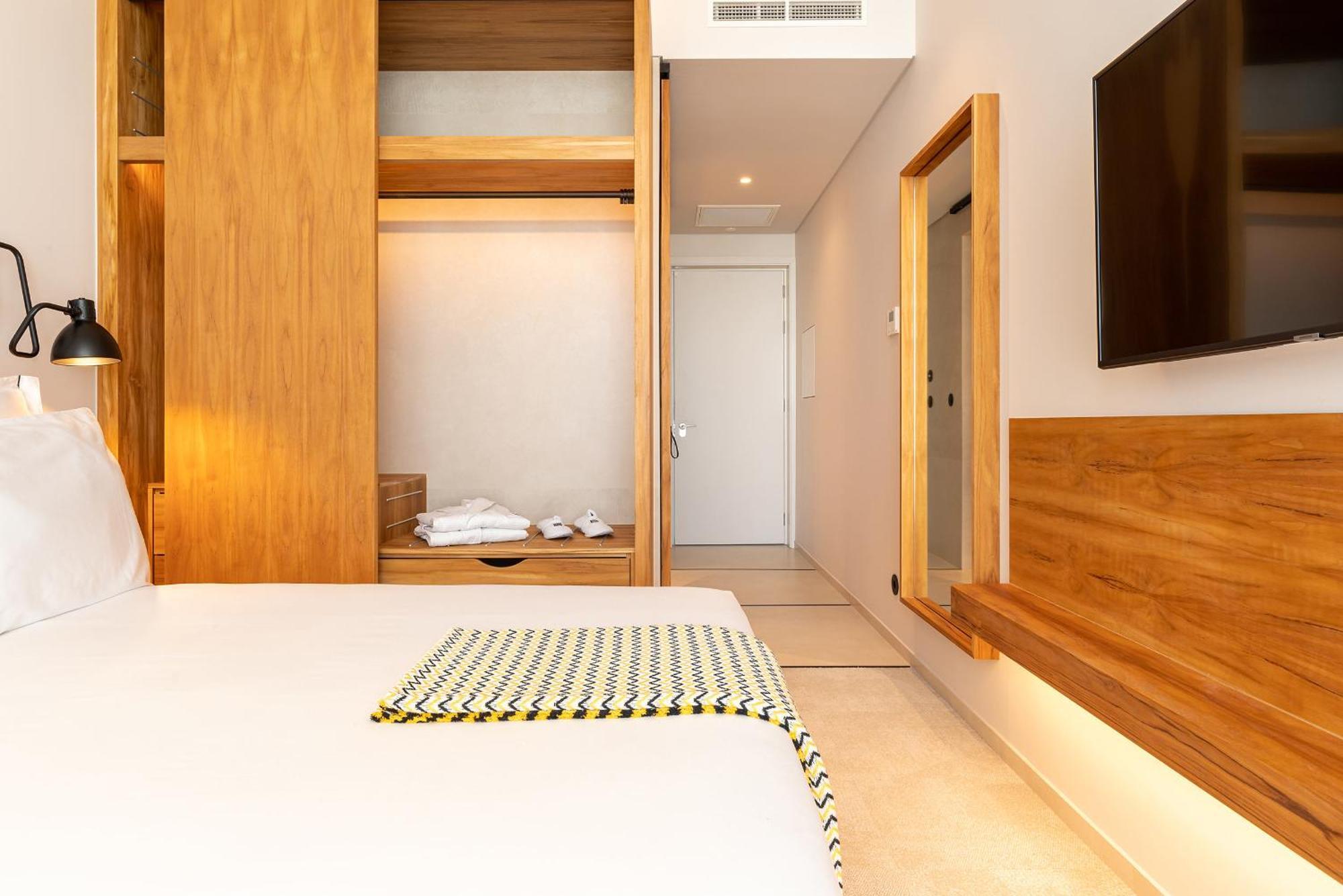 3HB Faro Hotel Bilik gambar A room at the hotel